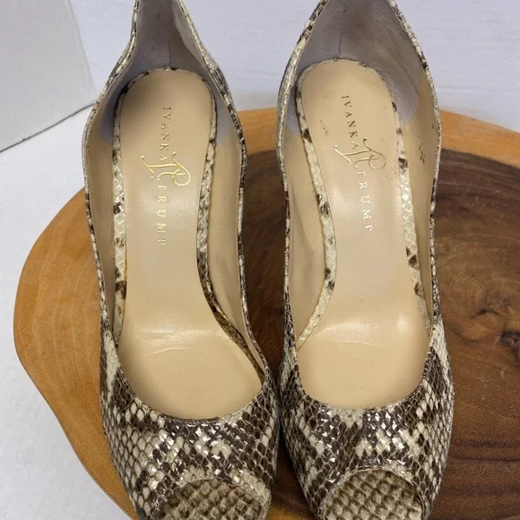 Ivanka Trump Snakeskin Peep Toe Leather Heels - Picture 4 of 8